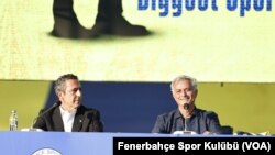 Portekizli teknik direktör Jose Mourinho Fenerbahçe teknik direktörü oldu