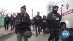 Preparing for War: Media Groups Provide Gear, Training for Reporters in Ukraine