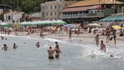 FLASHPOINT UKRAINE: Despite the War and Sea Mines, Beaches Open 