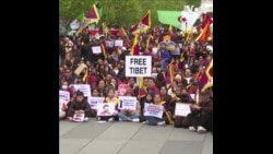 藏人抗议者表示希望马克龙向习近平提出人权问题 