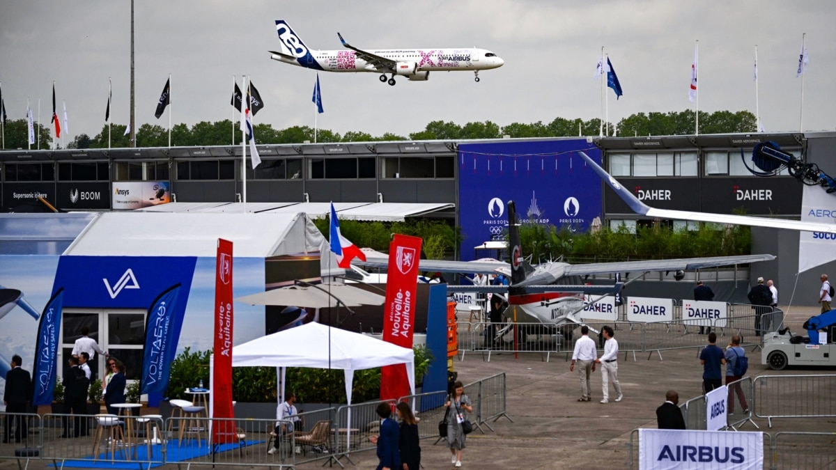 Paris Air Show Back With Climate, Defense in Focus