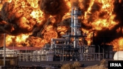 آتش سوزی در پالایشگاه هیدروکربن منطقه ویژه اقتصادی بیرجند