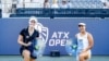 Petenis Indonesia Aldila Sutjiadi (kanan) dan petenis Selandia Baru Erin Routliffe berpose bersama setelah berhasil meraih gelar ganda putri turnamen ATX Terbuka 2023 di Austin, Texas, pada 5 Maret 2023. (Foto: Instagram/WTA)