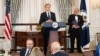 Menteri Luar Negeri AS Antony Blinken memberikan sambutan pada jamuan Gala Dinas Luar Negeri AS pada perayaan 100 Tahun Diplomasi Amerika di Departemen Luar Negeri di Washington, DC, 21 Mei 2024. (SAUL LOEB / AFP)