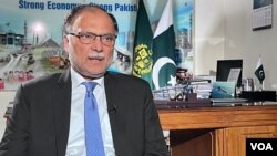 Menteri Perencanaan dan Pembangunan Pakistan, Ahsan Iqbal