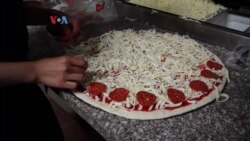 "Uptown Kitchen", Toko Pizza Halal di Kota Pittsburgh