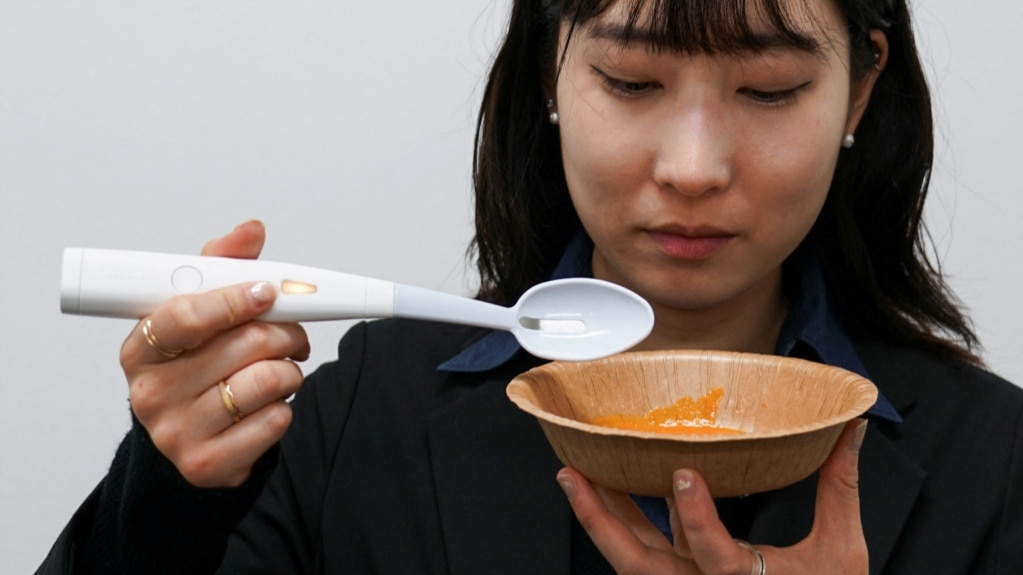 Electric Spoons, Chopsticks May Help Cut Salt