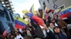 Venezolanos residentes en Buenos Aires, Argentina, se reunieron frente a la embajada de Venezuela (ARCHIVO).