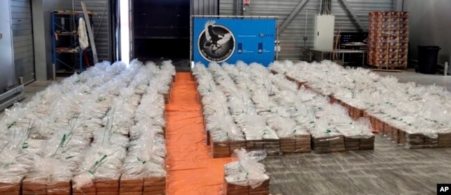 FILE - This file picture provided on Aug. 10, 2023 by the Rotterdam Public Prosecution Service shows 8,000 kilograms (17,637 pounds) of cocaine in Rotterdam, Netherlands. (Openbaar Ministerie, Netherlands Public Prosecution Service via AP, File)