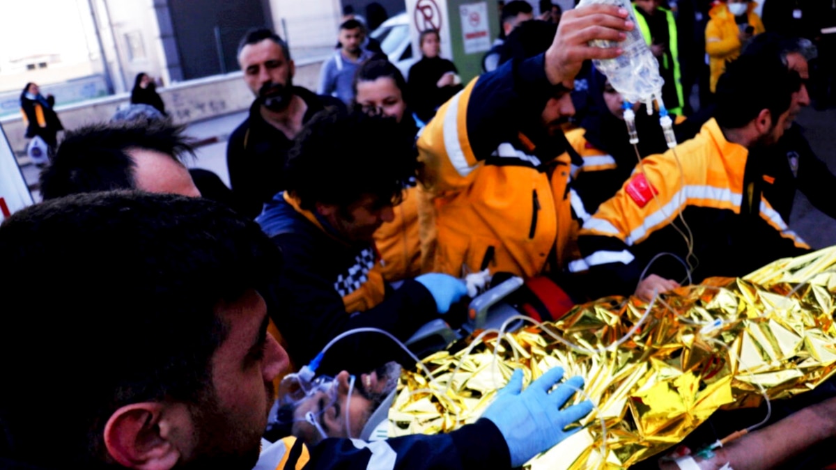 Couple Rescued 296 Hours After Turkey Quake, 3 Children Die - Vimarsana News