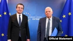 Premijer Kosova Aljbin Kurti sa visokim predstavnikom EU Žozepom Boreljom (Foto: https://newsroom.consilium.europa.eu)