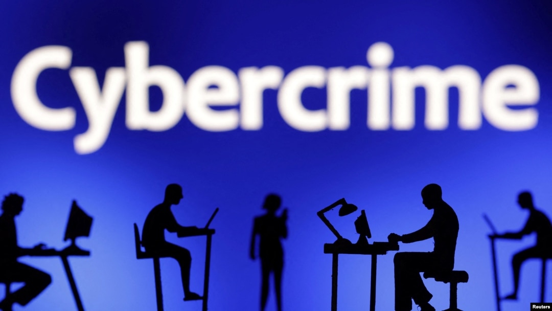Nigeria's anti-corruption agency, the Economic and Financial Crimes Commission, says it is investigating nearly 800 suspects arrested for alleged internet fraud during a massive raid in Lagos, Dec. 10, 2024. 