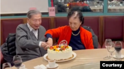 自由派學者茅于軾95高齡移居海外引發關注