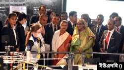 ন্যাশনাল মিউজিয়াম অব ইমার্জিং সায়েন্স অ্যান্ড ইনোভেশন পরিদর্শন করছেন প্রধানমন্ত্রী শেখ হাসিনা