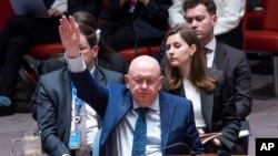 Ambassador Rusije u Ujedinjenim nacijama Vasilij Nebenzia učestvoje na sastanku Vijeća sigurnosti