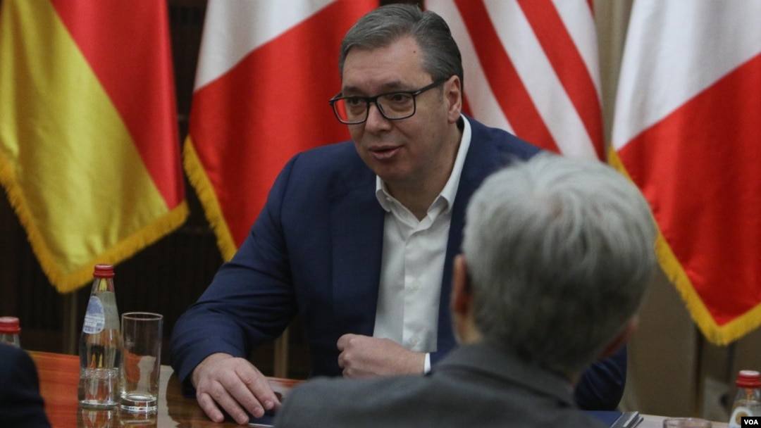 Predsednik Srbije Aleksandar Vučić na sastanku sa ambasadorima zemalja Kvinte (izvor: Fonet/Milica Vučković)