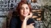 آتنا فرقدانی پس از بازداشت با «ضرب و جرح» به زندان قرچک منتقل شد