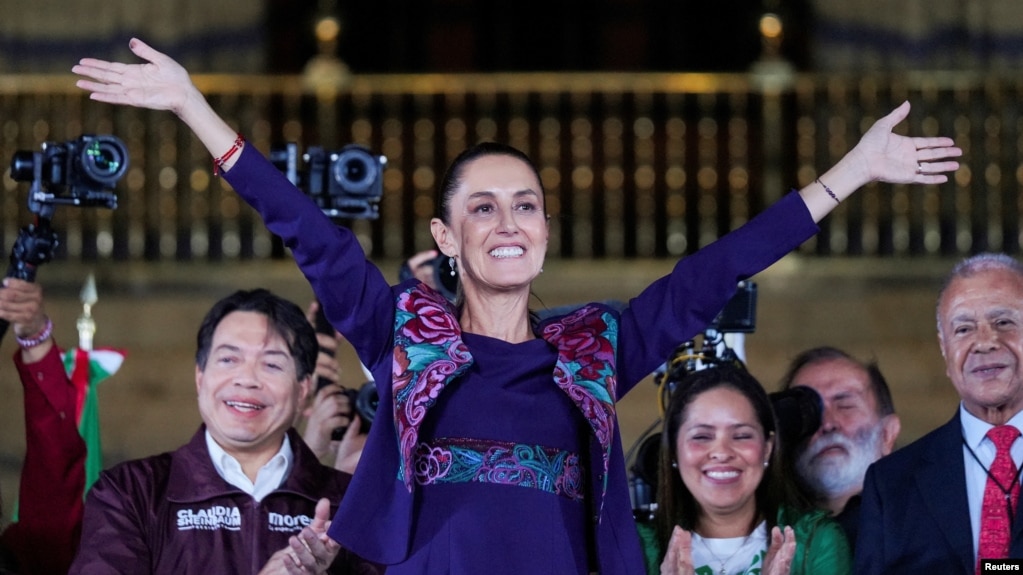 Presidential candidate of the ruling Morena party Claudia Sheinbaum, gestures while addressing her supporters after winning the presidential election, at Zocalo Square in Mexico City, June 3, 2024. (REUTERS/Alexandre Meneghini)