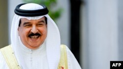 FILE - Bahrain's King Hamad bin Isa Al Khalifa reacts in Palazzo Chigi in Rome on Oct. 17, 2022. 