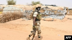 Si plusieurs dizaines de terroristes ont été tués, 29 soldats nigériens sont tombés lors de l'attaque jihadiste.
