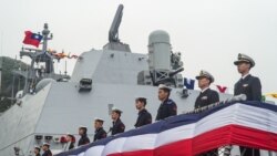 台灣海軍士兵在宜蘭舉行的台灣造護衛艦落成典禮上。 (2024年3月26日)