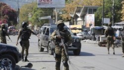 USGPN (Inite Sekirite Jeneral Pale Nasyonal) tabli yon perimet sekirite ozalantou 3 komisarya lapolis apre yon atak gang ame yo Samdi nan Potoprens, 9 Mas, 2024. 