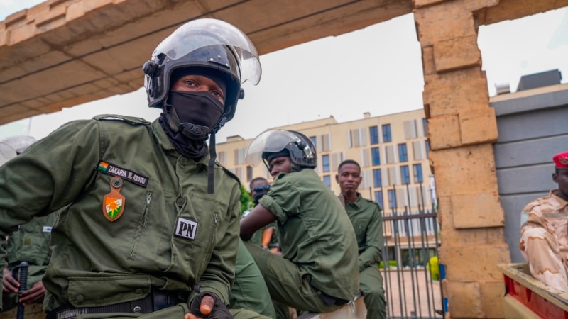 L'UA suspend le Niger et se montre réservée sur une intervention militaire