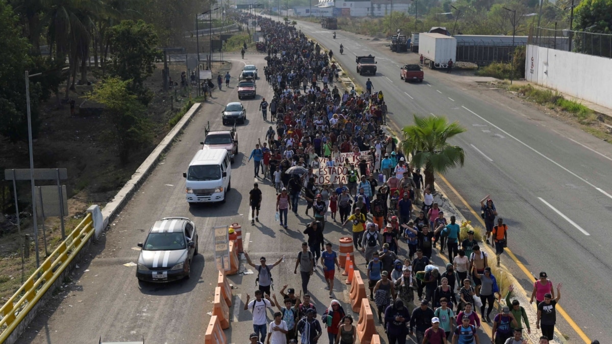 Migrants Walking Through Mexico Threaten Road Blockades