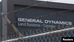 资料照：美国制造坦克和装甲车等军用机械装备的公司通用动力陆地系统（General Dynamics Land Systems，GDLS）在加拿大安大略省设立的工厂。（2018年10月23日）