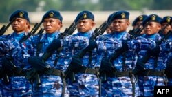 ILUSTRASI -Personil TNI AU berbaris saat upacara HUT ke-78 Tentara Nasional Indonesia (TNI) di Jakarta, 5 Oktober 2023. (BAY ISMOYO / AFP)