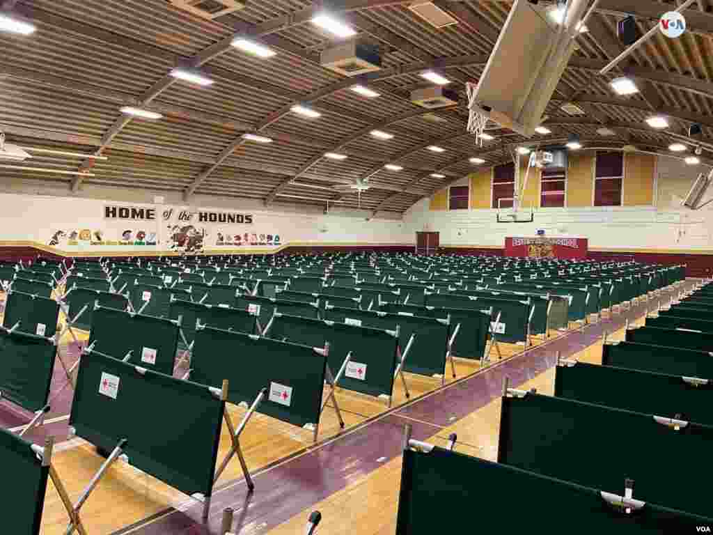 El gobierno local de El Paso, Texas, anunció&nbsp;el 10 de mayo de 2023 la apertura de un refugio temporero en la antigua escuela elemental Bassett ubicada en el centro de la ciudad que tendrá capacidad hasta para 500 migrantes.
