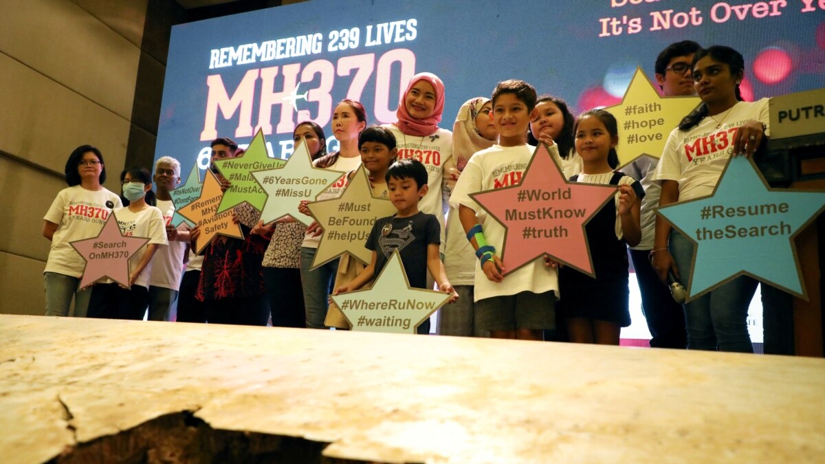 Nine Years On, Families Urge New Search for Missing Malaysian Plane - Vimarsana News