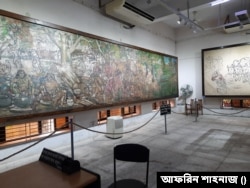 শিল্পীর আঁকা মূল চিত্রকর্মগুলি সংগ্রহশালার গ্যালারিতে সংরক্ষিত আছে।