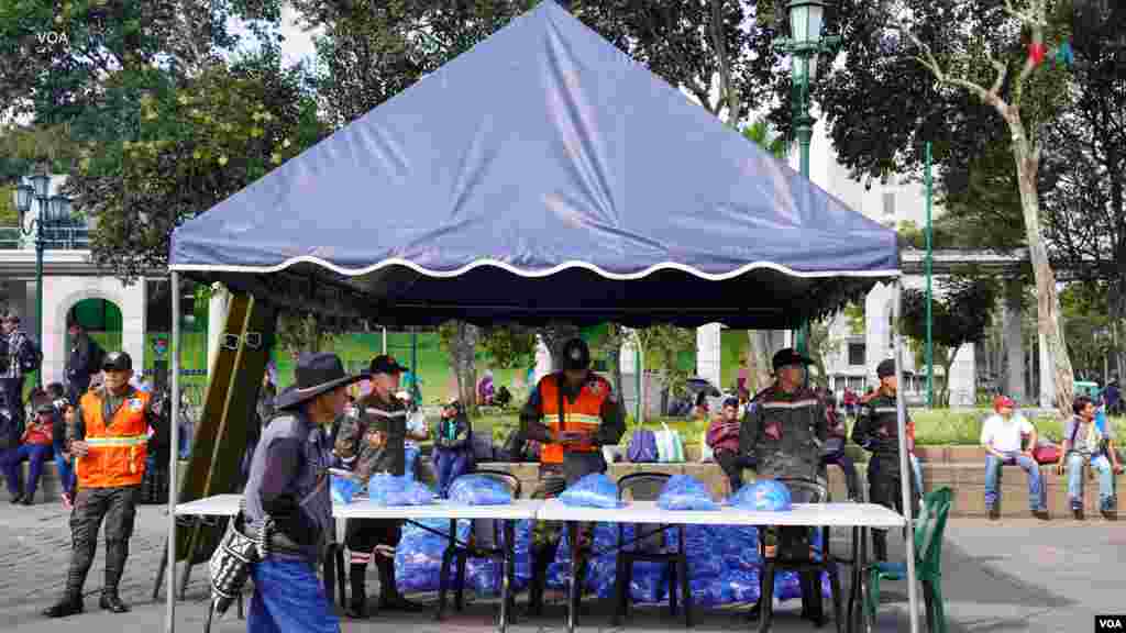  El Ejército de Guatemala también ha desplegado a más de 20.000 efectivos para garantizar la seguridad en la toma de posesión de este domingo. &nbsp; 