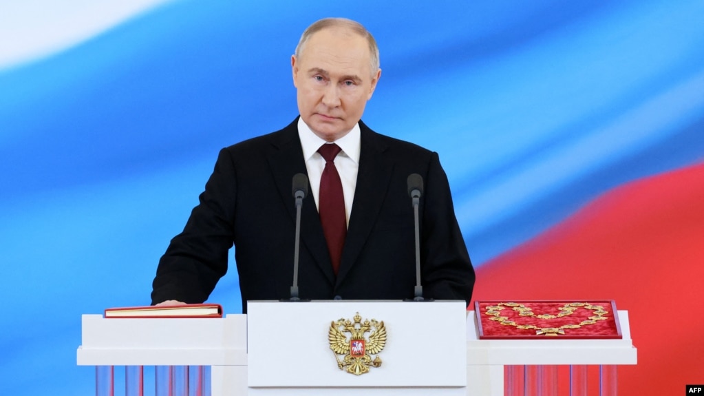 Tổng thống đắc cử Nga Vladimir Putin tuyên thệ nhậm chức tại Điện Kremlin, Moscow, vào ngày 7/5/2024. Ảnh do cơ quan nhà nước Nga Sputnik công bố. 