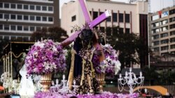 Devotos acompañaron al Nazareno de San Pablo, una de las celebraciones religiosas más importantes en Caracas