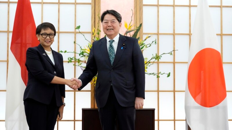Jepang  Bekerja untuk memperkuat hubungan negara Indo-2