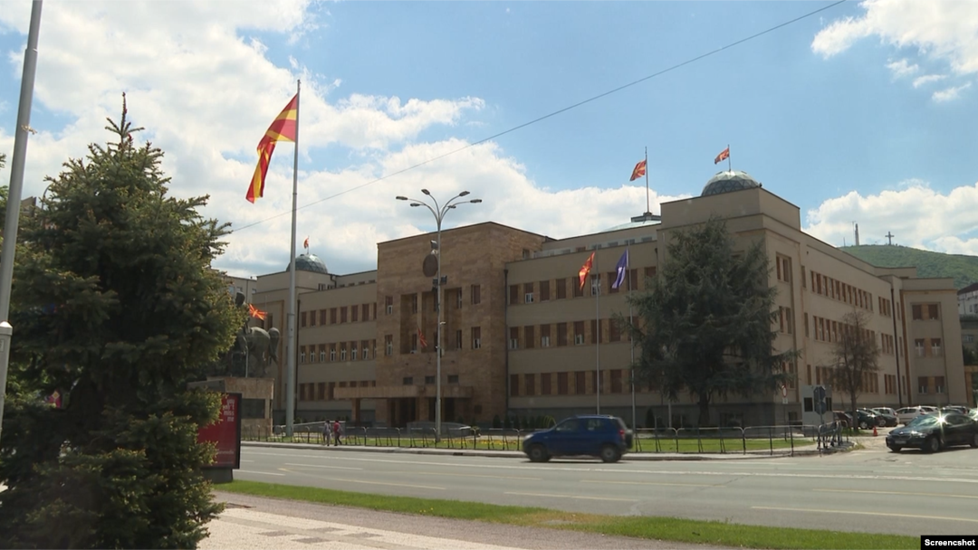 Европската министерска тројка која денеска беше во Скопје, претставувајќи ги Германија, Франција и Полска, повтори што земјите членки на Унијата очекуваат од Северна Македонија во наредниот период. 