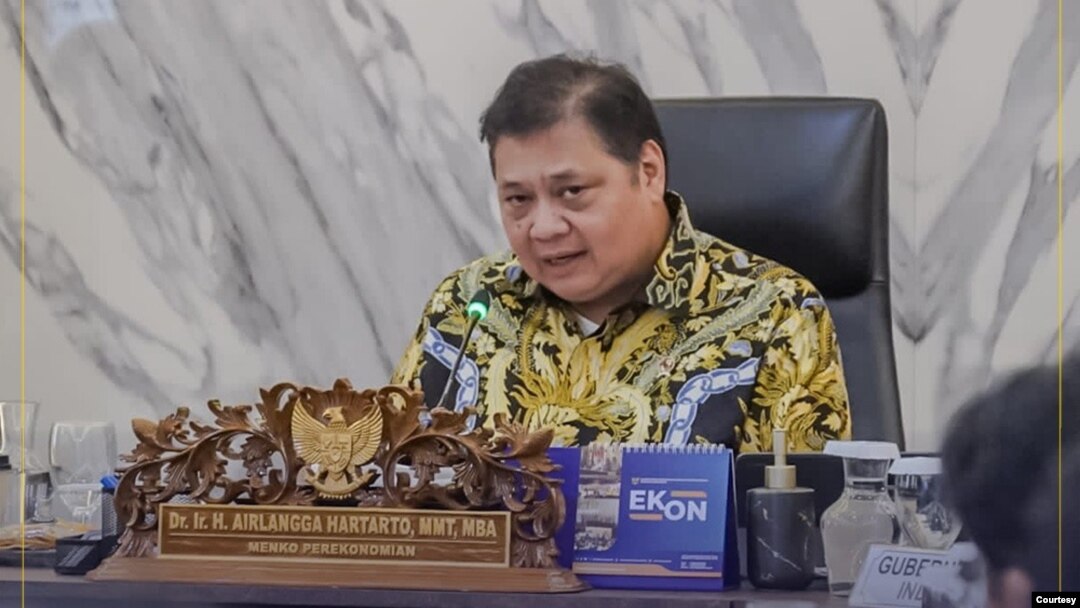 Menteri Koordinator Bidang Perekonomian Airlangga Hartarto dalam High Level Meeting Tim Pengendalian Inflasi Pusat (HLM TPIP) 2024, di Kantor Kemenko Perekonomian, Jakarta, Senin (29/01). (ekon.go.id)