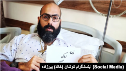 خالد پیرزاده، در بیمارستان پس از آزادی از زندان 