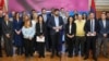 Predstavnici koalicije "Srbija protiv nasilja" na konferenciji za medije u holu Narodne Skupštine Republike Srbije (foto: Fonet / Milica Vučković)