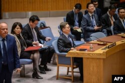 20일 유엔 안보리에서 열린 북한의 대륙간탄도미사일(ICBM) 발사 대응 공개회의에 황준국 유엔주재 한국대사가 참석했다.