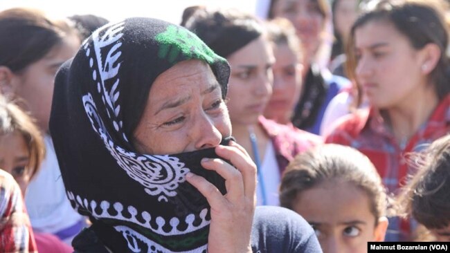 Ezidiler her yıl 3 Ağustos'ta Şengal katliamında kaybettiklerini anıyor