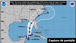 Trayectoria proyectada de la tormenta tropical Idalia en captura de pantalla del sitio del Centro Nacional de Huracanes de EEUU.