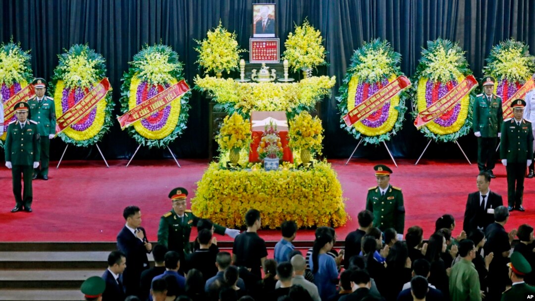 People line up to pay respects to Vietnam's General Secretary of the Communist Party Nguyen Phu Trong in Hanoi, Vietnam, July 26, 2024.