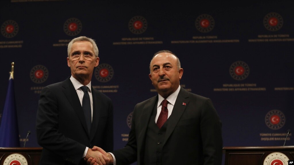 Stoltenberg: Ka ardhur koha që Turqia t’i thotë po anëtarësimit të Finlandës dhe Suedisë në NATO