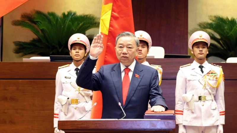Police and military seen gaining power amid Vietnamese political upheaval