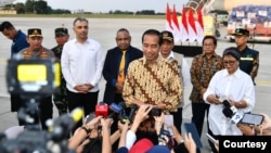 Presiden Jokowi, Senin (8/7) di Jakarta menyatakan bahwa dirinya batal berkantor di IKN karena sarana infrastruktur dasar yang belum siap. (Biro Setpres)