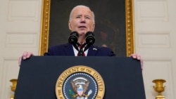 Presiden AS Joe Biden berbicara setelah menandatangani undang-undang yang memberikan bantuan perang miliaran dolar di Gedung Putih, Rabu 24 April 2024.