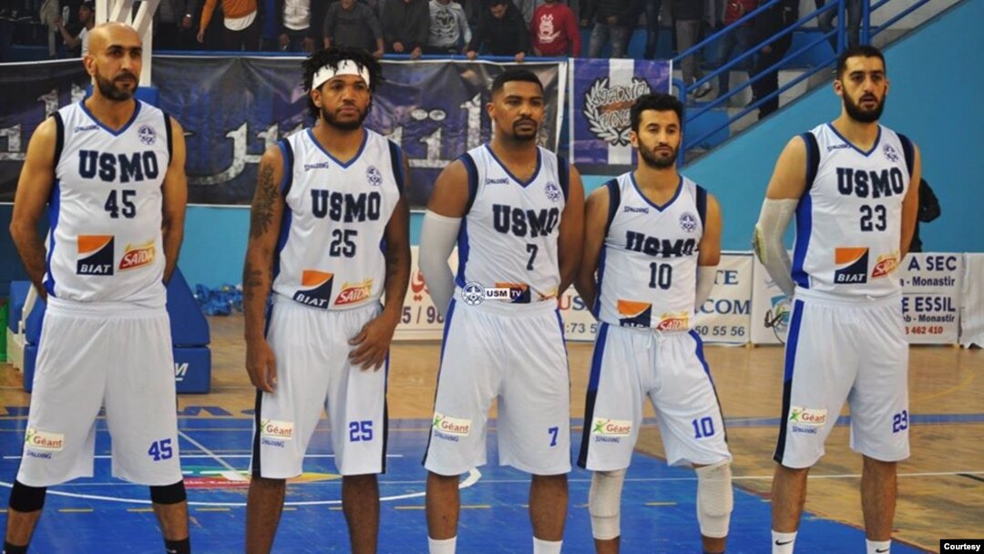 Bamwe mu bakinyi ba US Monastir yo muri Tuniziya